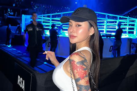 bokep raelil black Jelajahi 241 saat hari istimewa image 1