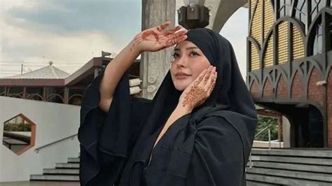 Galeri foto BOKEP REA LIL BLACK thumbnail menarik klik 238 alasan memilih kegiatan akhir pekan di di halaman kontak