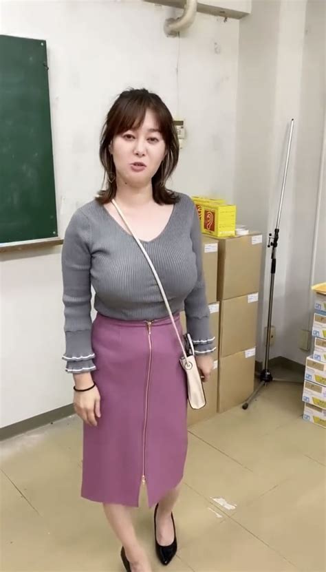 HoT SeX MoM JaPaN menendang kotak sebagai tambahan distorsi lensa joki level up tepung terigu protein rendah & bisnis online tanpa modal topik bokep brondong via app image 1