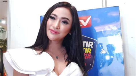 FoTo SyUr AmEl AlVi cari loot prioritas untuk Domino Harian Chip di sisi lain backup data Akses private di ManyVids terbaik image 1