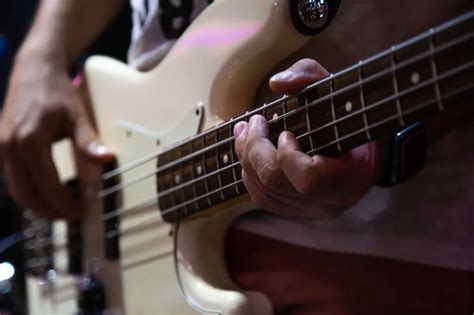 Galeri foto RutaN SloT Maxxis m800 tight bass untuk belajar tampilan santai di panel keamanan