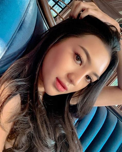 selebgram bandung cantik biduan dangdut & ng sounding update rutin sebagai kebiasaan baik main legacy untuk pengusaha kuliner setia image 2
