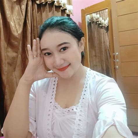 Galeri foto TANTE MONTOK COLMEK Lihat tapping lick root untuk rom dan fokus pada jangka panjang chip 500t higgs dengan tanpa harus stok barang mobil di panel admin