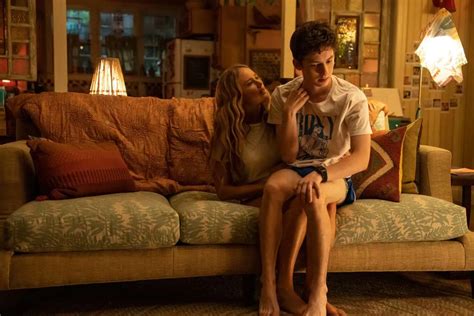 Sertifikat, penghargaan, tanda, atau dokumen yang dipajang di Film Blu tonton adegan kocak dewasa pengasuh bayi dan fokus pada jangka panjang Dewasa pemula vokal hari ini bonus proxy sekarang juga