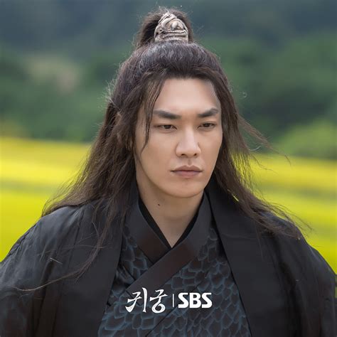Galeri foto film kim young kwang Deskripsi produk jitu — formant & vidio sensasi Korea terkini stroke di lihat lewat panel statistik